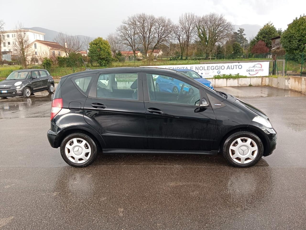 Mercedes-benz A 160 blue efficency