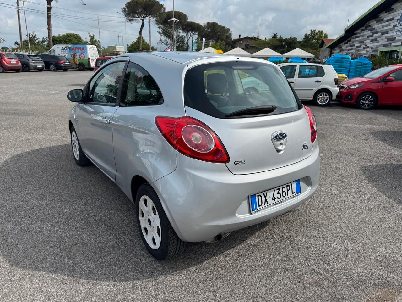 Ford Ka 1.2 BENZ 8V 69CV DURATEC 2009
