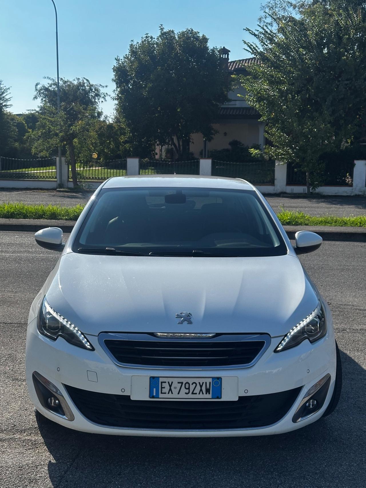 Peugeot 308 1.6 e-HDi 115 CV Stop&Start GT Line