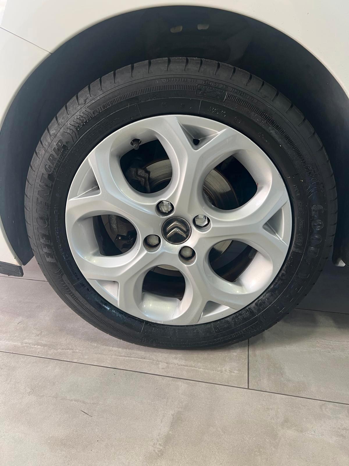 Citroen C3 1.2 VTi 82 Exclusive