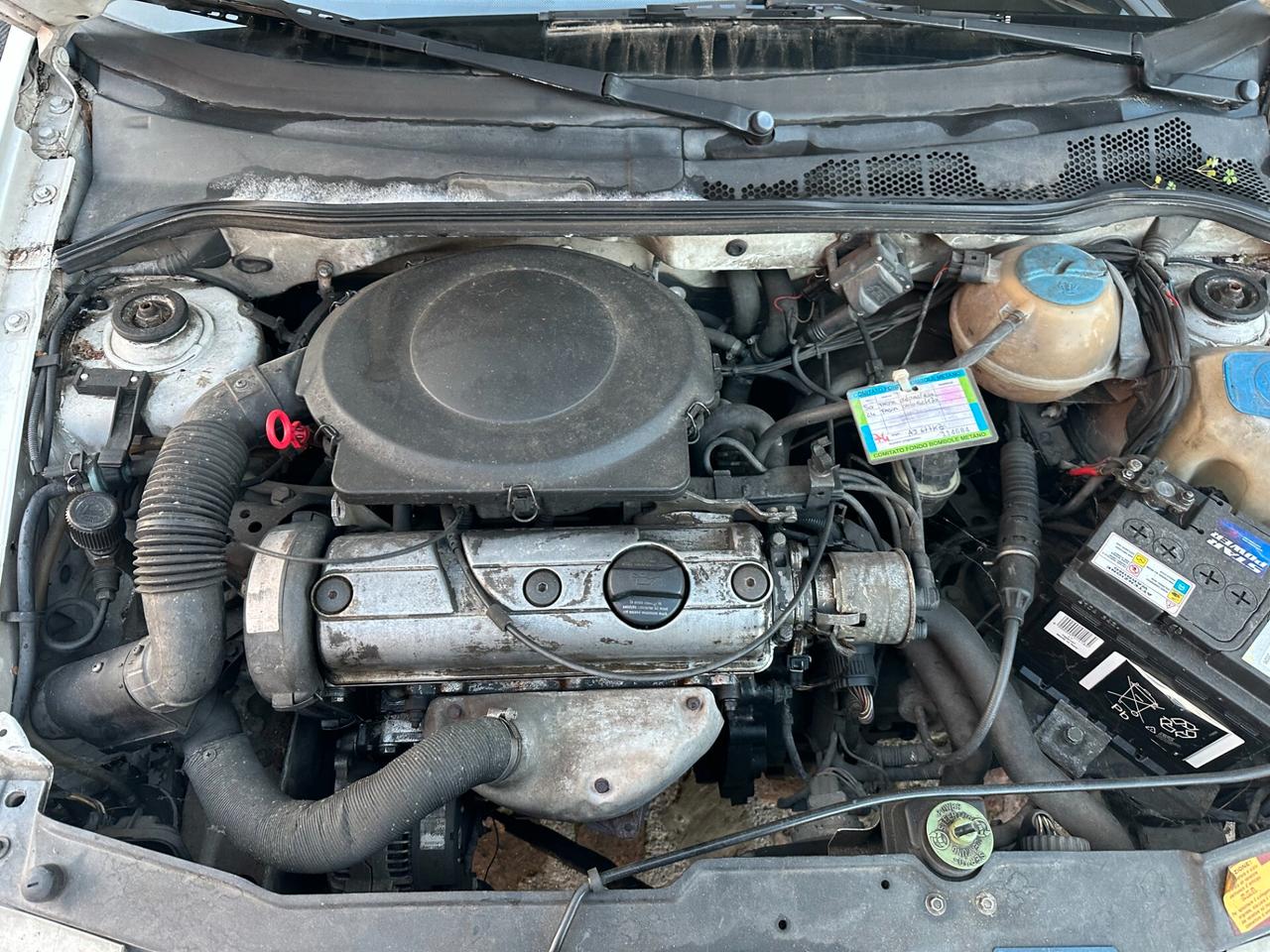 Volkswagen Polo 1.0 METANO (12 RATE)