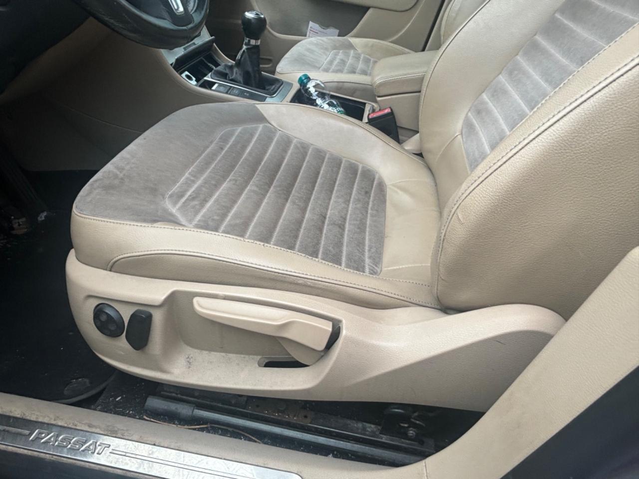 Volkswagen Passat Var. 2.0 TDI Highline BlueM.Tech.