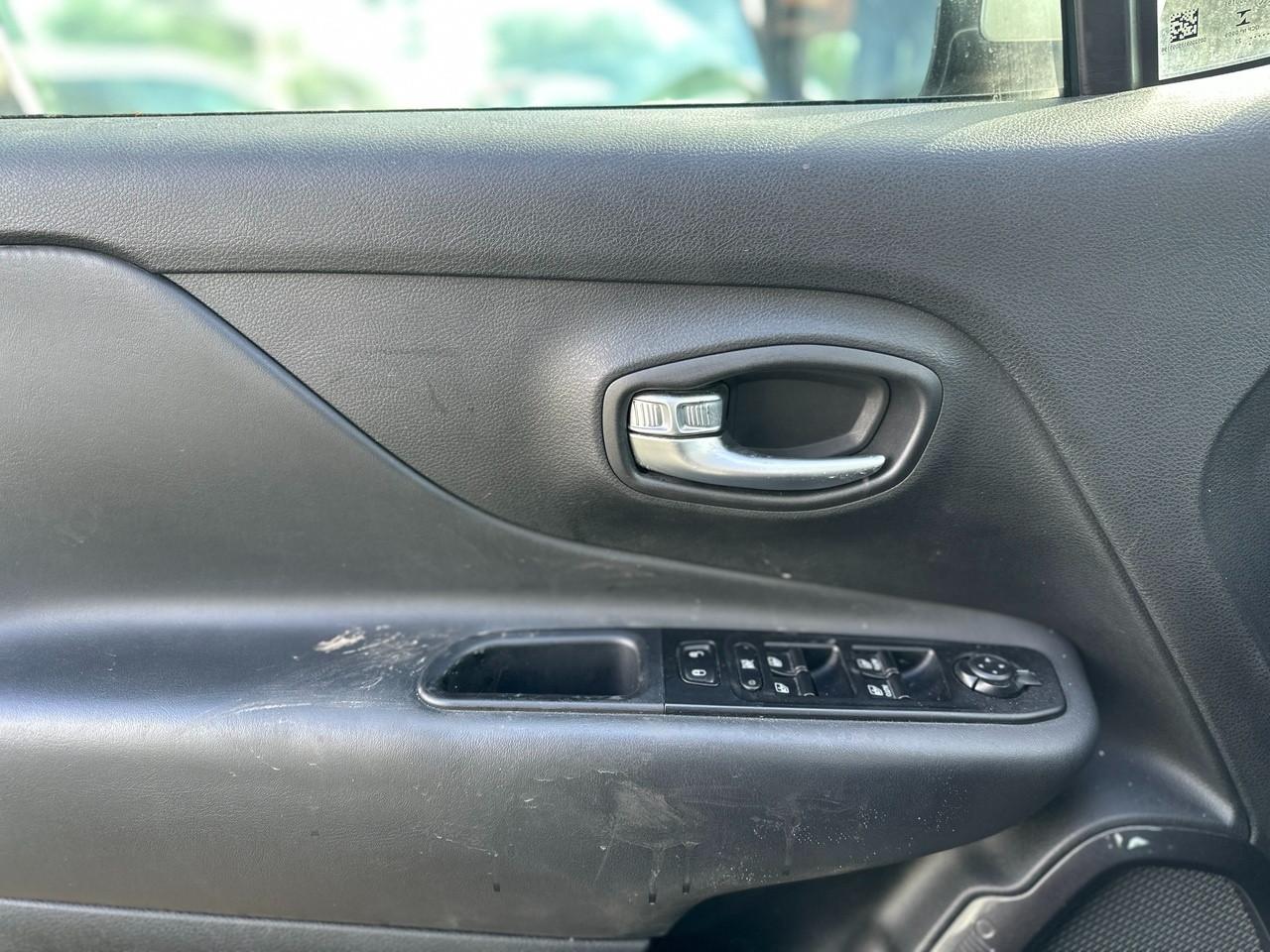 JEEP Renegade 2019 - Renegade 1.3 t4 phev Limited 4xe at6