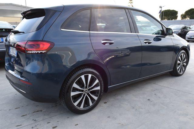 MERCEDES-BENZ B 200 d Automatic Premium *Sedili risc., Luci ambiente*