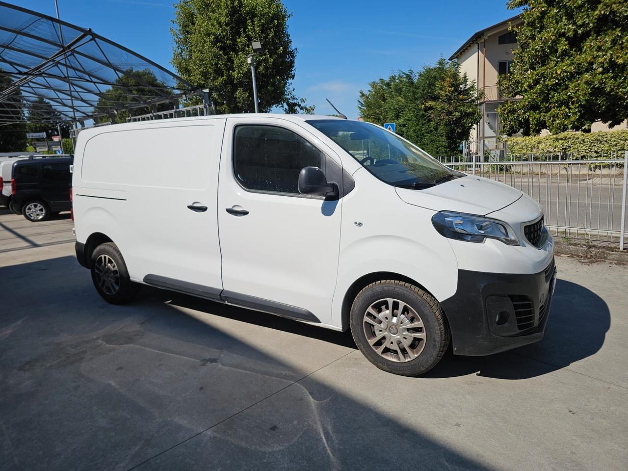 PEUGEOT EXPERT / NON MARCIANTE