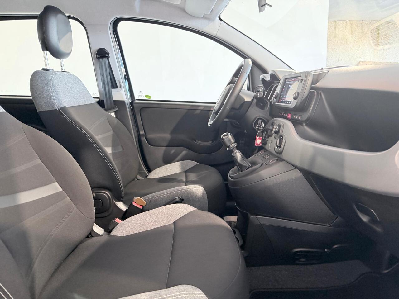 Fiat Panda 1.0 HYBRID 2022 NEOPATENTATI