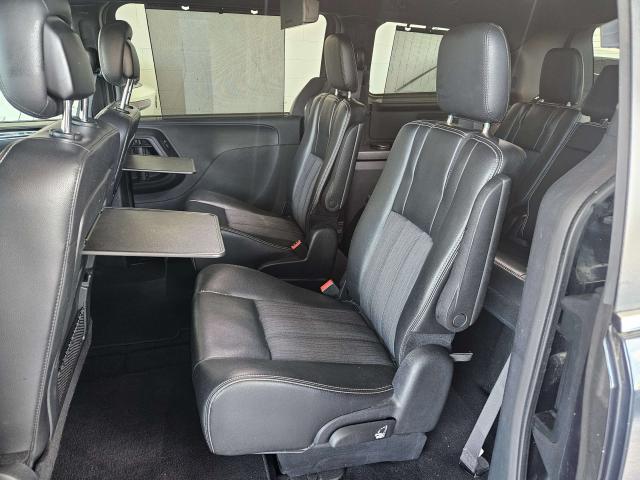 Lancia Voyager 2.8L Platinum S 177cv AUTO / 7PST