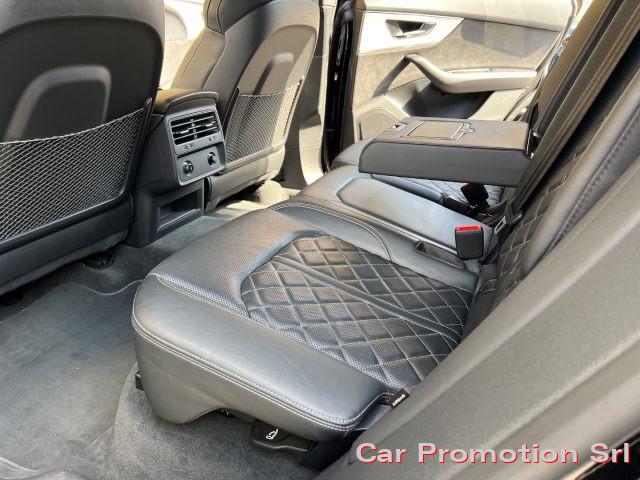 AUDI Q8 3.0 TDI quattro tiptronic S-line
