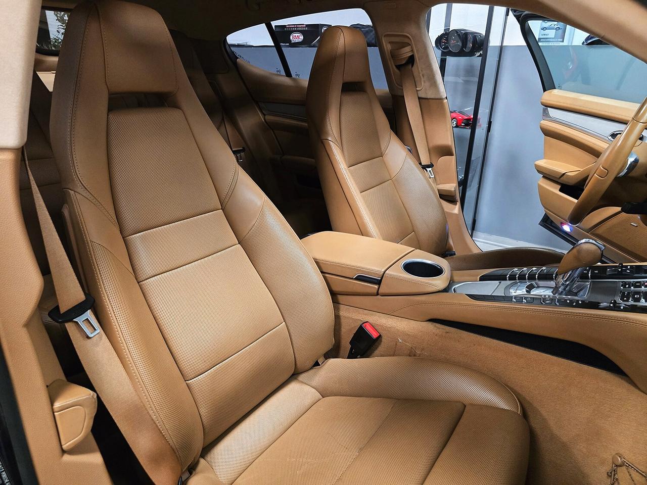Porsche Panamera 4.8 TURBO TAGLIANDATA_CARBONGRAU _TETTO_LIFT_SPORT