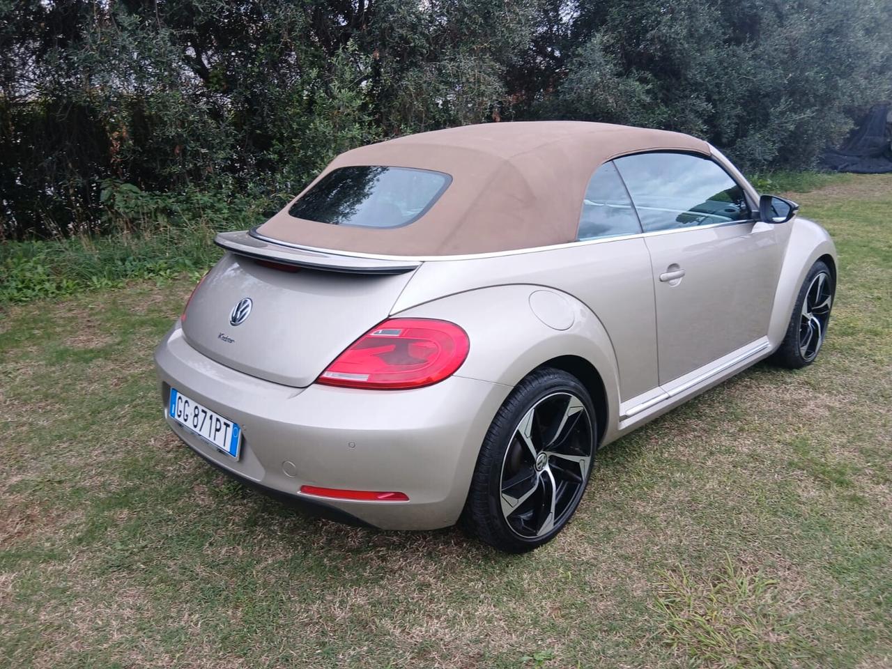 Volkswagen Maggiolino Cabrio 2.0 TDI Sport