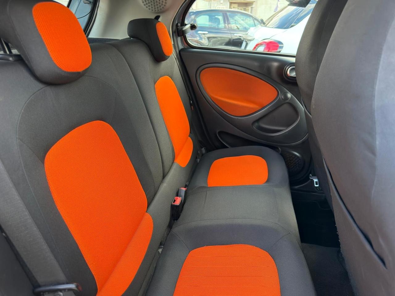 Smart ForFour 1.0 Benzina 2016 – Garanzia Shock