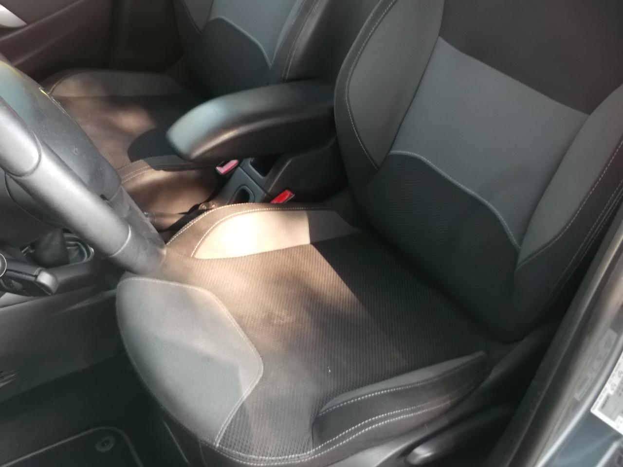 Citroen C3 A Metano Neopatentati 2012