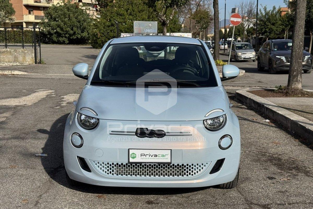 FIAT 500e Berlina 42 kWh Icon