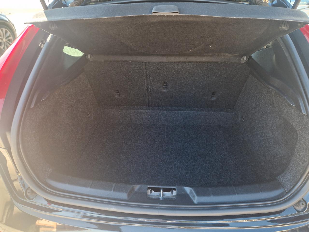 Volvo V40 Cross Country V40 Cross Country D2 Geartronic Momentum