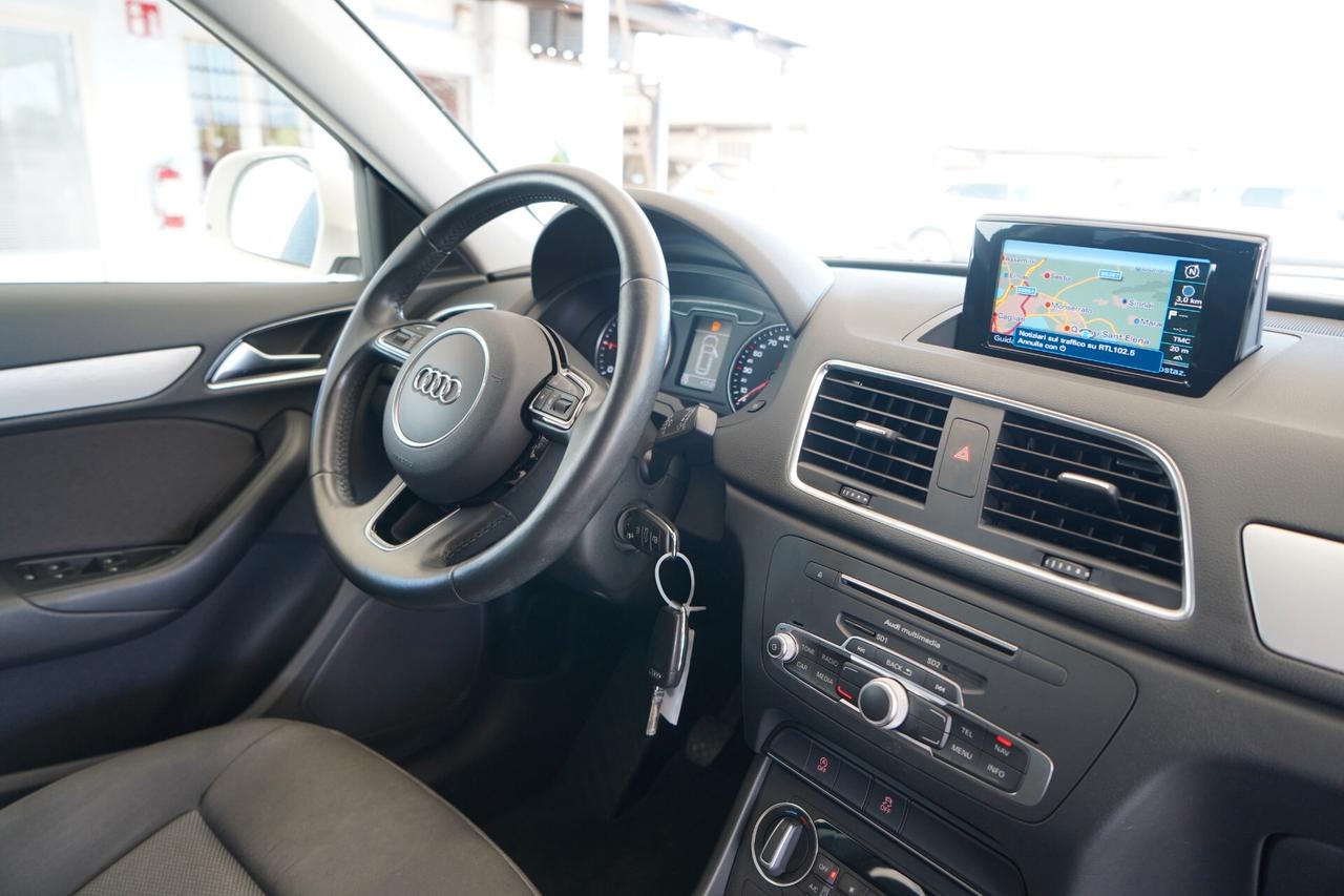 Audi Q3 2.0 TDI 150 CV Business