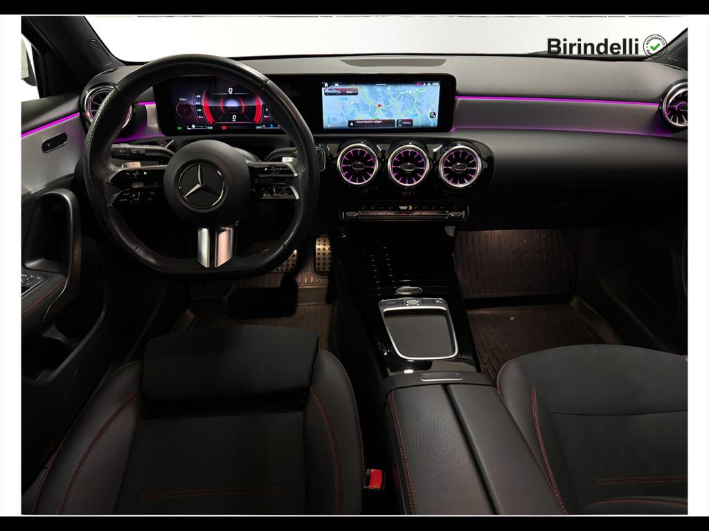 Mercedes-Benz Classe A (W177) - A 220 d Automatic AMG Line Premium