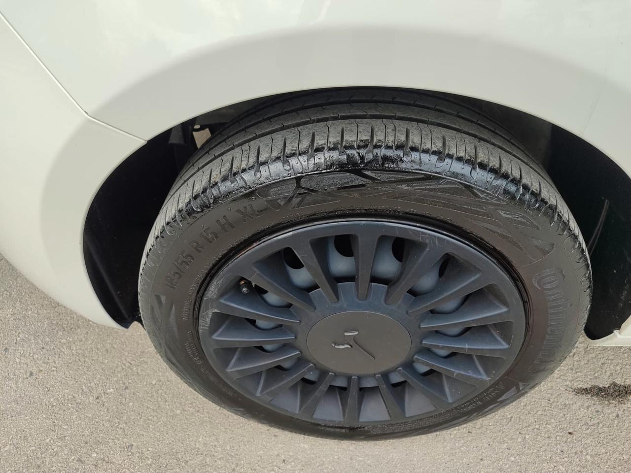 Lancia Ypsilon 1.0 FireFly SILVER 70CV