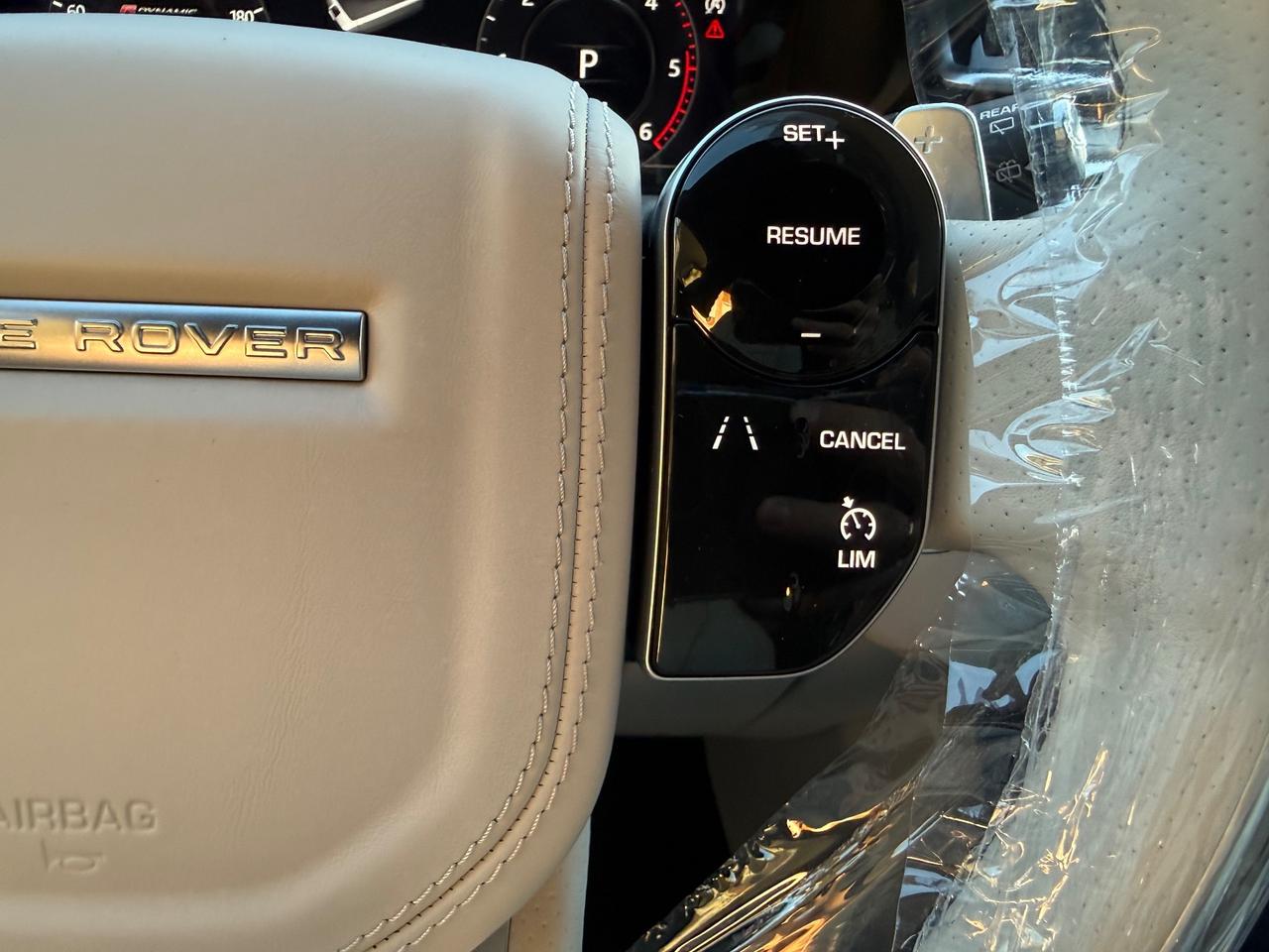 Land Rover Range Velar 2.0D I4 240 CV R-Dynamic