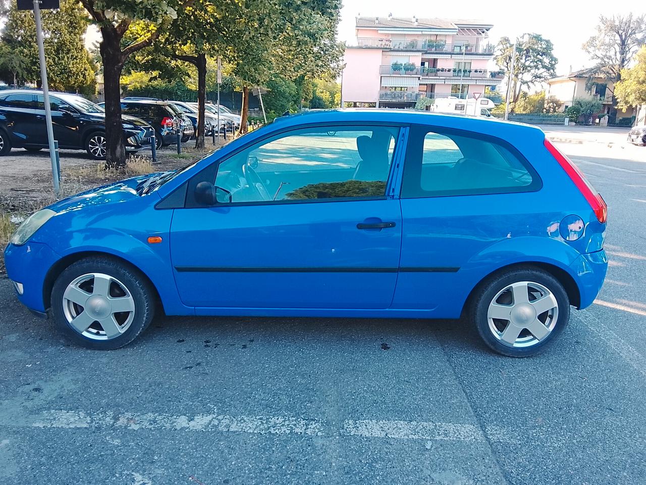 Ford Fiesta 1.2 16V 3p. NEOPATENTATI OK