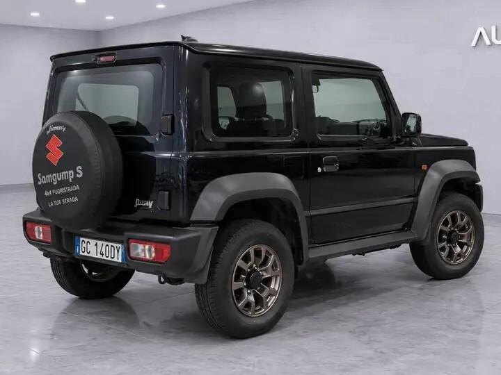 Suzuki Jimny 1.5 4AT Top