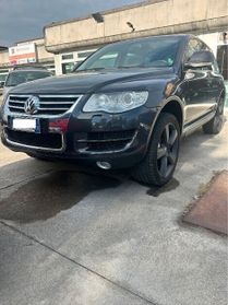 Volkswagen Touareg 3.0/240CV V6 TDI DPF tip.