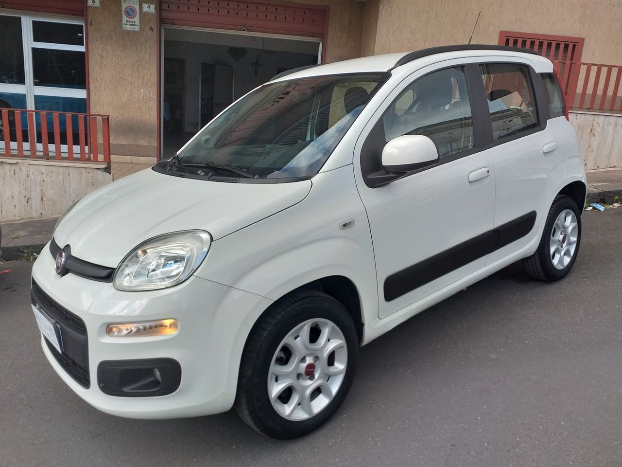 Fiat Panda 0.9 TwinAir Turbo Natural Power Lounge