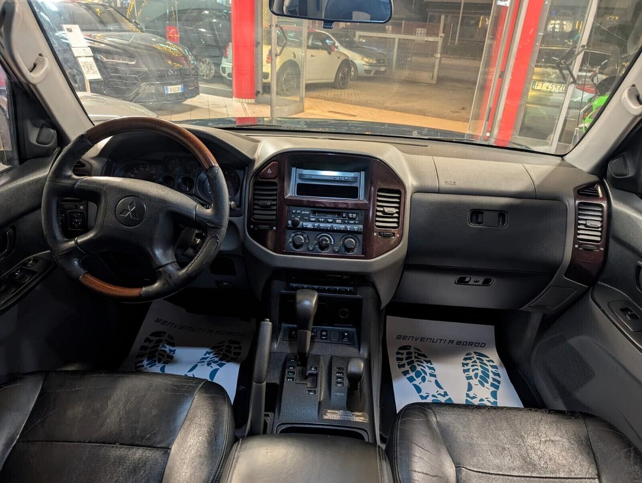 Mitsubishi Pajero 3.2 5 POSTI CAMBIO AUTOMATICO