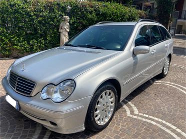 MERCEDES Classe C Station Wagon 270 CDI Avantgarde