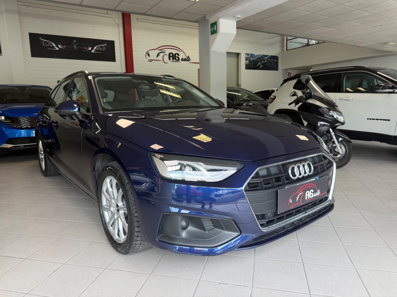 Audi A4 Avant 35 TDI/163 CV S tronic Business Advanced