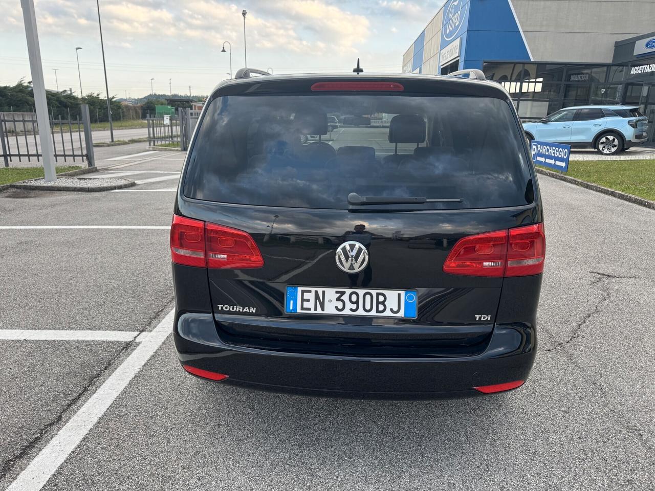 Volkswagen Touran 1.6TDI DSG Autom. 105CV - 7 Posti