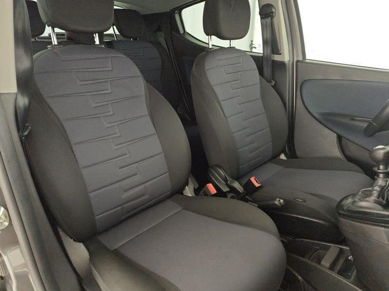 Lancia Ypsilon 1.0 FireFly 5 porte S&S Hybrid Gold Plus