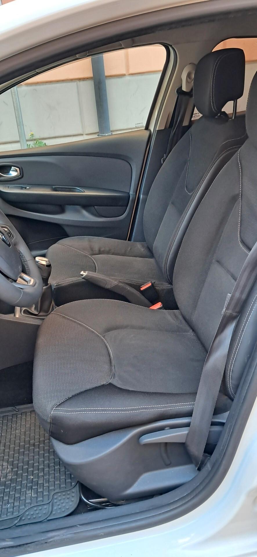 Renault Clio dCi 8V 75CV Start&Stop 5 porte Energy Intens