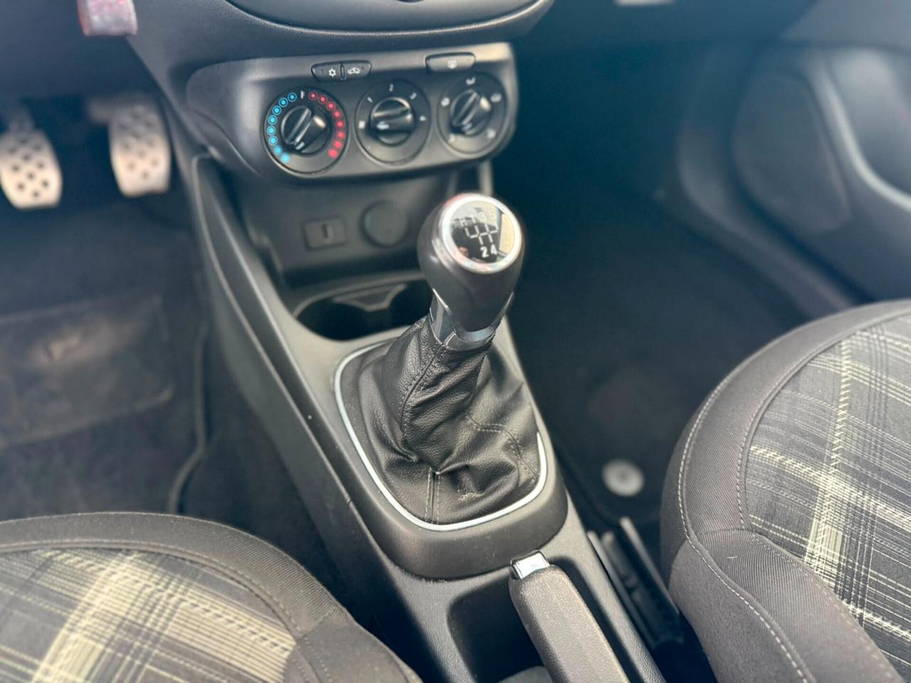 Opel Corsa 1.4 GPL OK NEOPATENTATI 2017