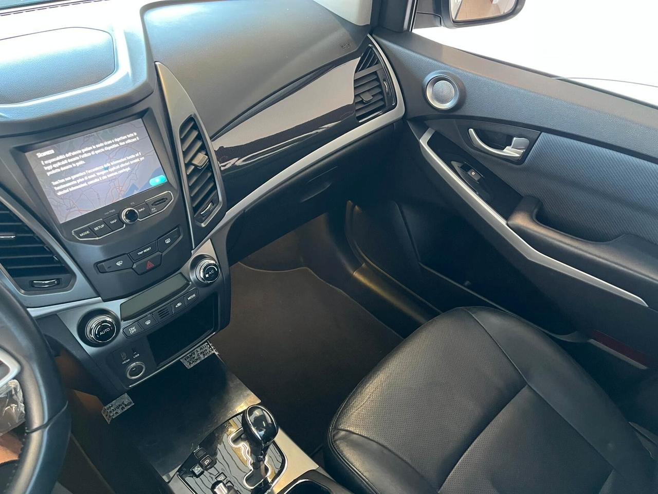 Ssangyong Korando 2.2 Diesel AWD MT Limited