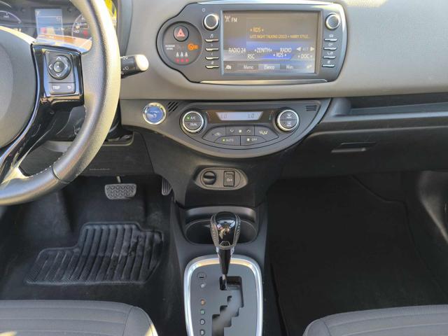 TOYOTA Yaris 1.3 5 porte Active Multidrive S Automatica