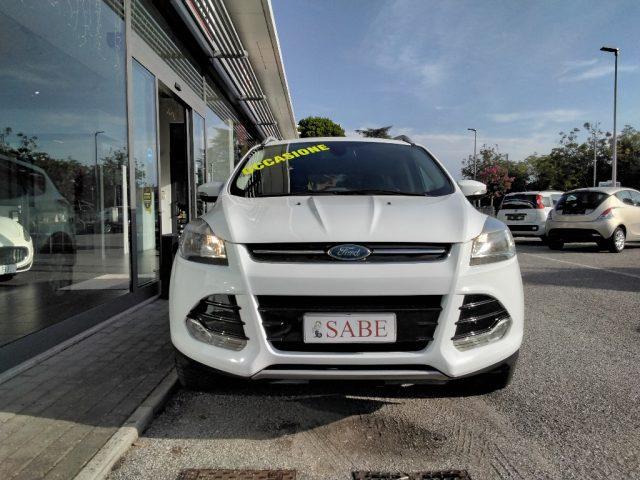 FORD Kuga 2.0 TDCI 150 CV 4WD S&S Titanium Business