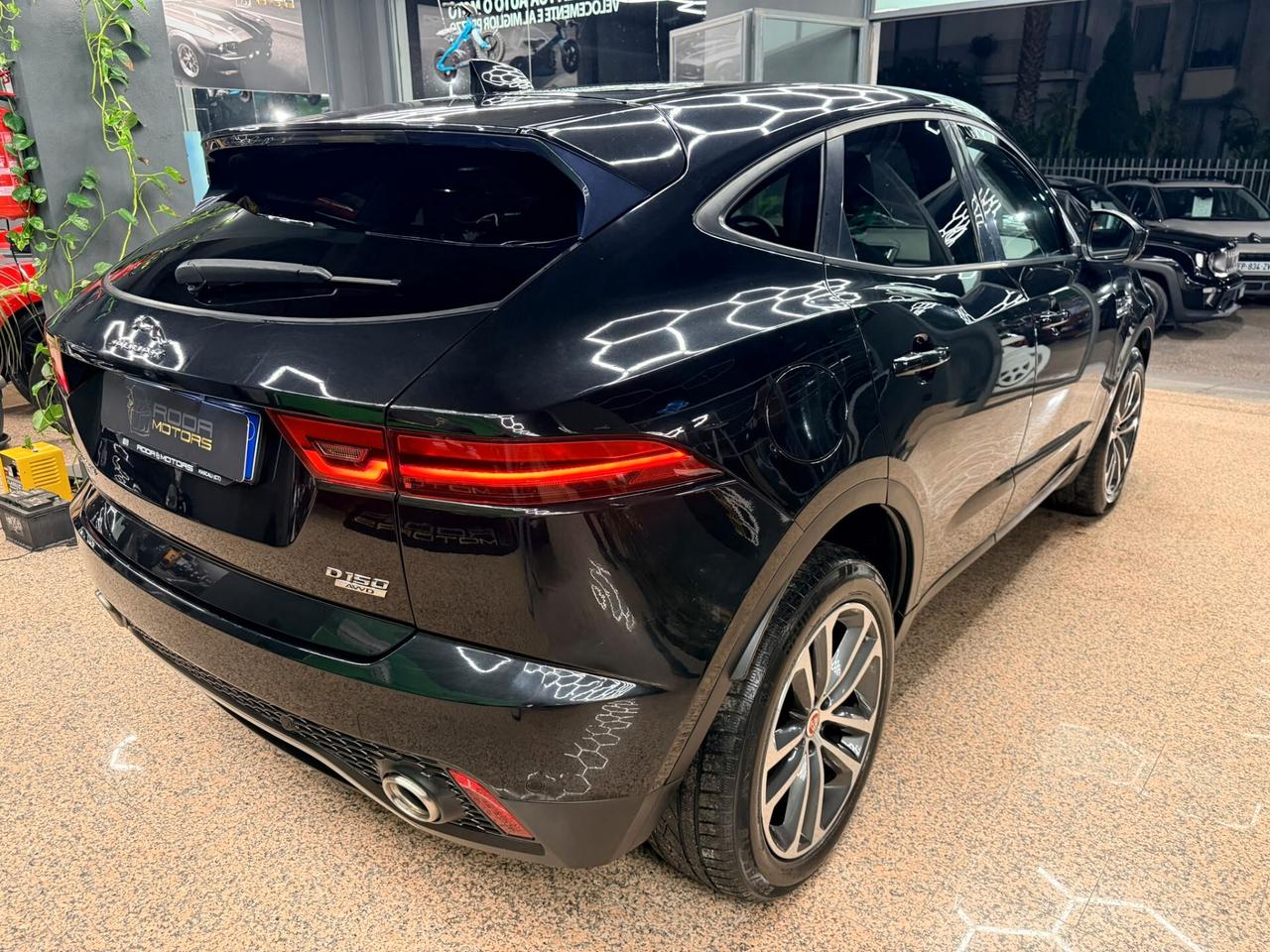 Jaguar E-Pace 2.0D 150 CV AWD R-Dynamic S