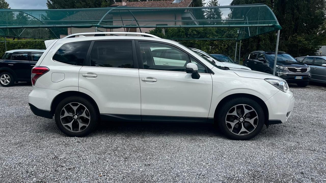 Forester 2.0D Exclusive