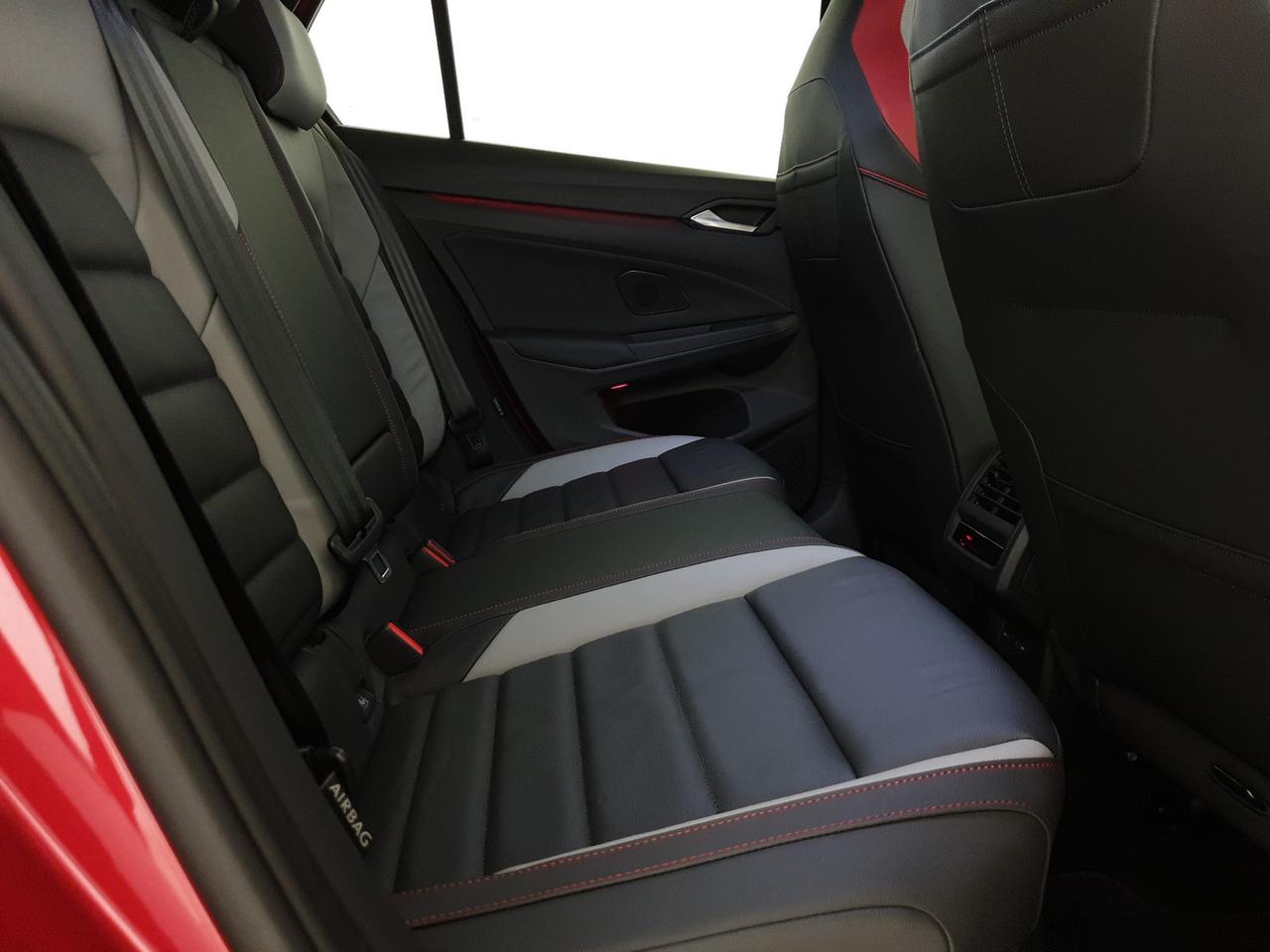 Volkswagen Golf 2.0 tsi gti 245cv dsg