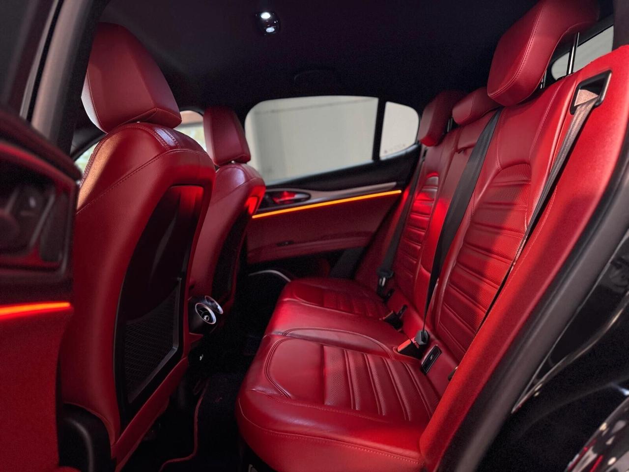 Alfa Romeo Stelvio 2.0 Turbo 280 CV AT8 Q4 Executive