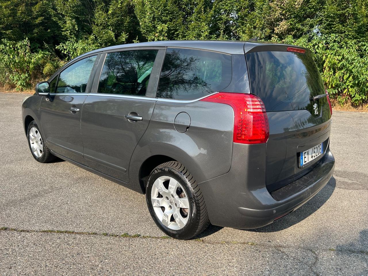 Peugeot 5008 1.6 HDi 112CV Allure 7posti