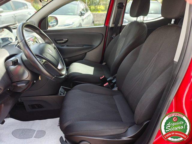 LANCIA Ypsilon 1.2 69 CV 5 porte Gold