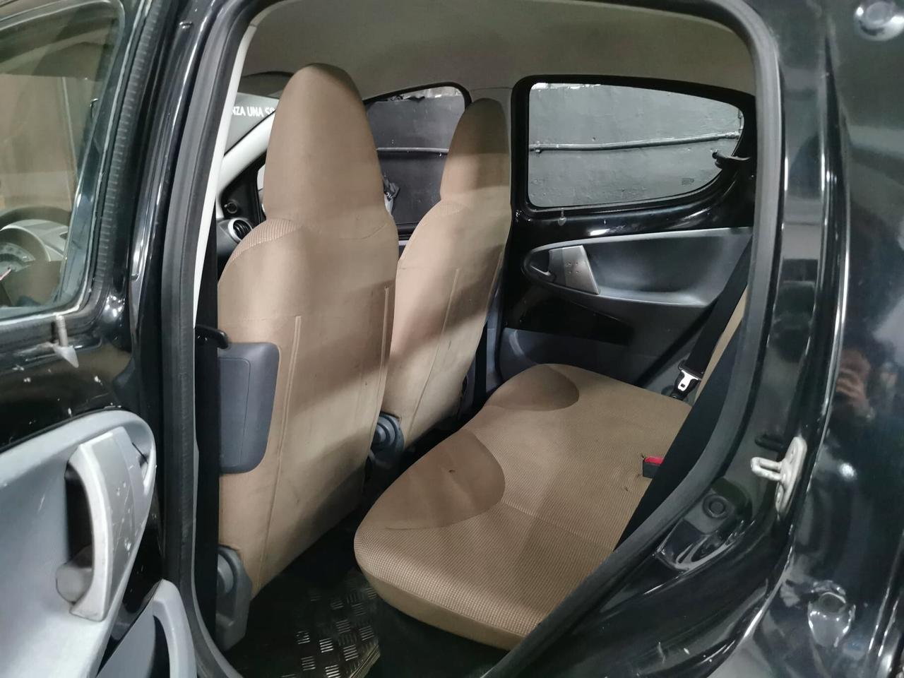 Peugeot 107 1.0 5p. Sweet Years GARANZIA 12 MESI