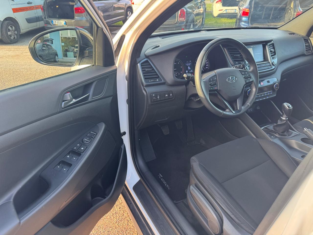 Hyundai Tucson 1.7 CRDi X-Possible FULL SERVICE NEOPATENTATI