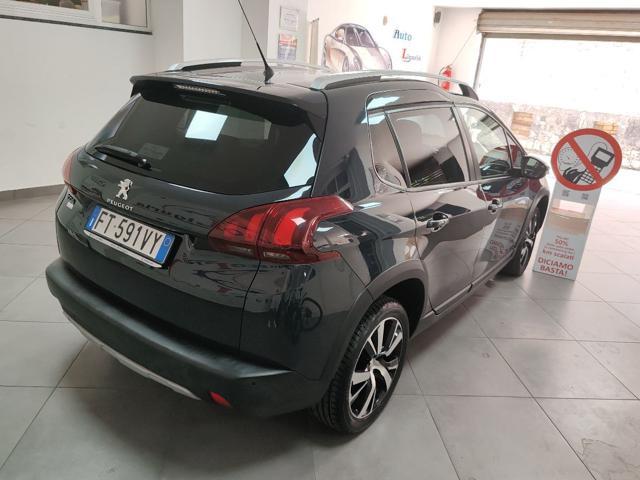 PEUGEOT 2008 BlueHDi 100 S&S Style