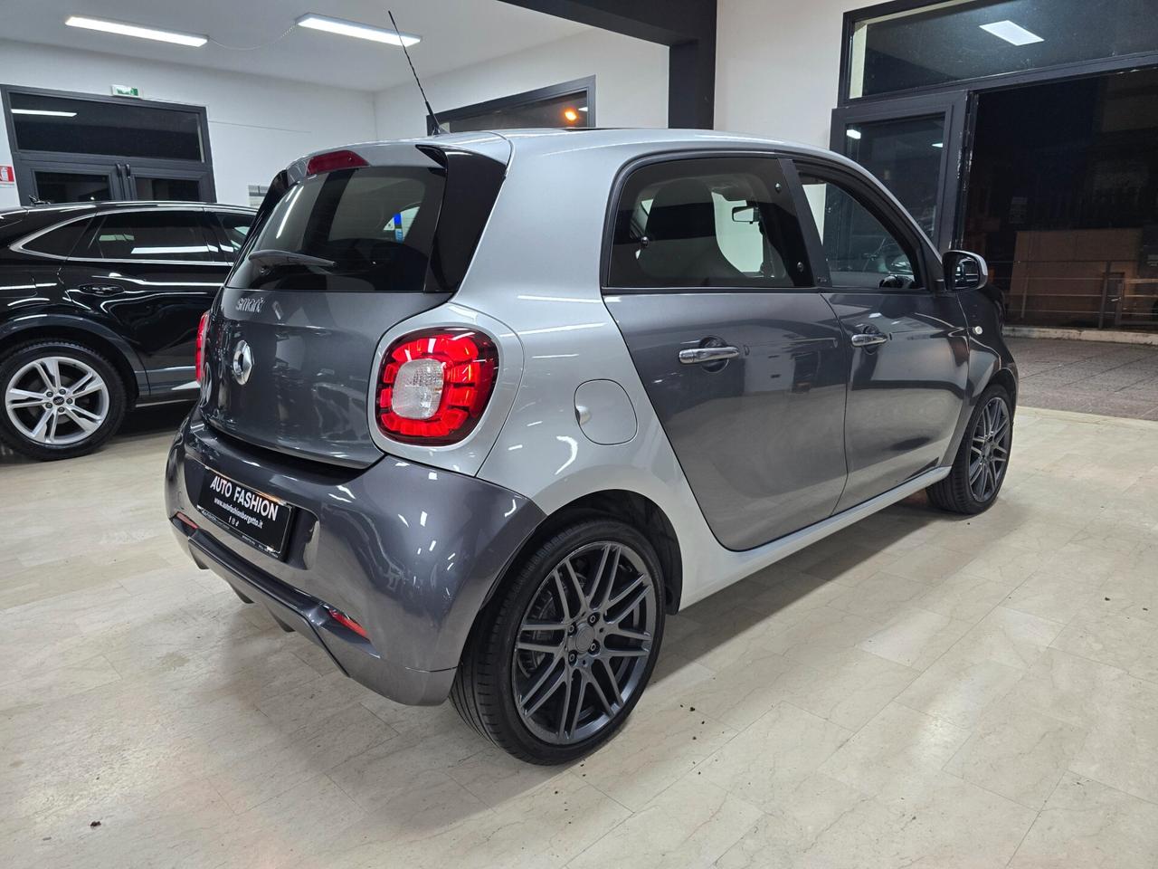 Smart ForFour BRABUS 0.9 Turbo twinamic Xclusive