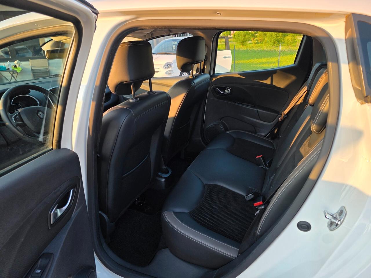 Renault Clio Sport perfetta e garantita 12 mesi
