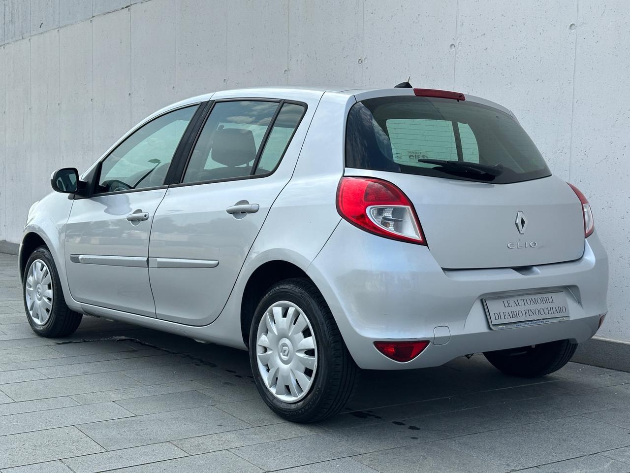 Renault Clio 1.2 16V 5 porte Luxe