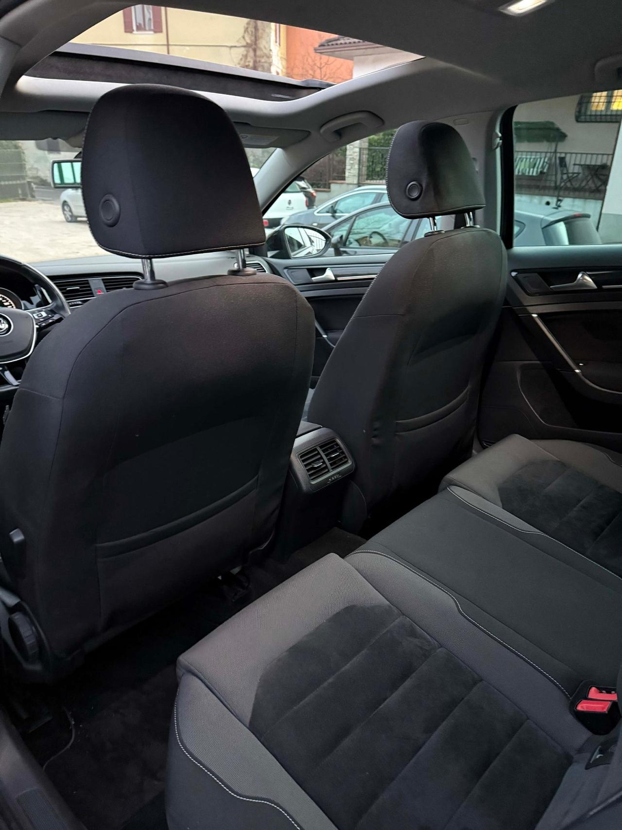 Volkswagen GOLF 1.4 TSI 140 CV DSG 5p HIGHLINE TETTO