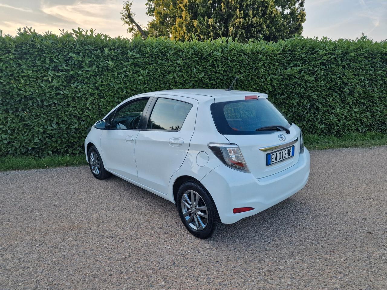 Toyota Yaris 1.0 5p 84000km